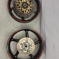 CERCHI MARVIC PENTA E DISCHI BREMBO 5MM PER SUZUKI