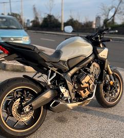 Honda cb 650r 2025 E-CLUTCH 0km