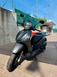 Beverly 300