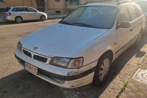 TOYOTA CARINA TD