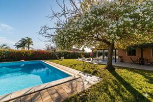 LAST MINUTE - Villa con piscina a Scicli