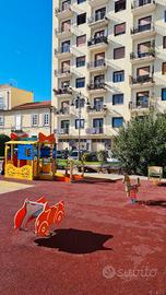 Piazza mazzini - ampio locale commerciale