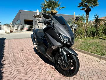 Yamaha T MAX 530 -2016