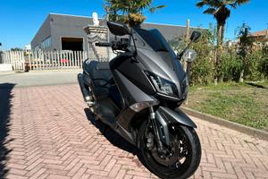Yamaha T MAX 530 -2016
