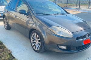 Fiat bravo 1.6.    120 cv