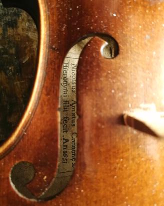 Violino antico restaurato