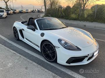 Porsche 718 - 2022