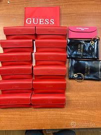 Stock astucci occhiali nuovi