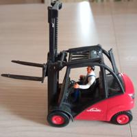 modellino carrello elevatore Linde