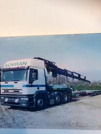 Iveco eurotec 38 con gru hiap 300