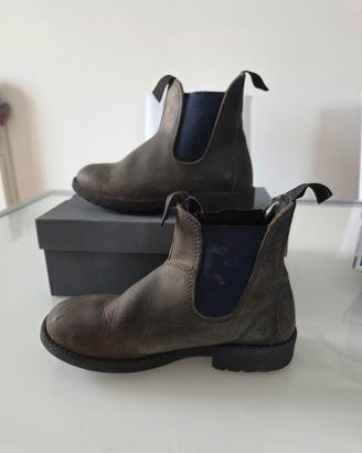 Stivaletto scarpa alta n. 33