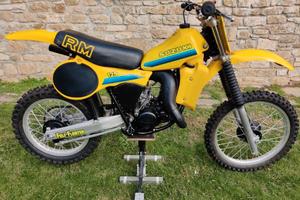 Suzuki RM 125 1981