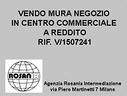mura-negozio-centro-comm-le-rif-v-1507241-