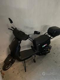 Bici elettrica pedalata assistita King 1 Ufo Ebike