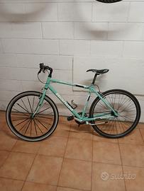 bicicletta bianchi