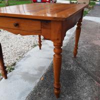 TAVOLO IN QUERCIA MASSICCIA