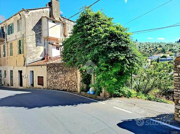 RUSTICO A DIANO SAN PIETRO