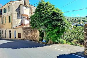 RUSTICO A DIANO SAN PIETRO