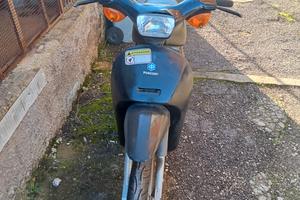 scooter piaggio free 