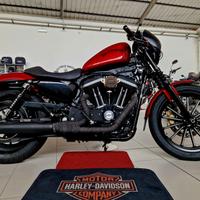 Harley-Davidson Special Iron 883 - Candy Rouge