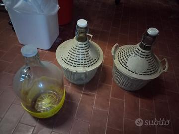 Damigiane vino olio ecc ...