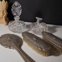 Set da toillette vintage anni 60 in peltro e vetro