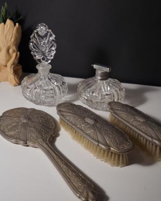 Set da toillette vintage anni 60 in peltro e vetro