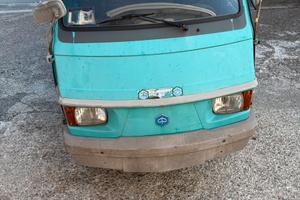 Piaggio Poker