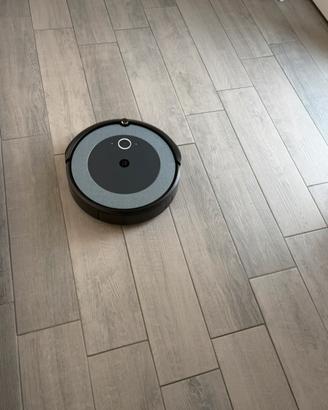 Robot Roomba I3