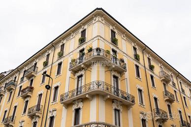 QUADRILOCALE RISTRUTTURATO IN PALAZZO D'EPOCA