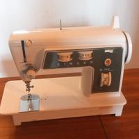Macchina da cucire anno 73