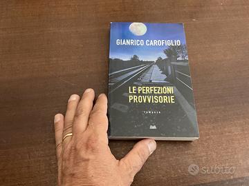 libro Carofiglio Le perfezioni provvisorie Ed. Mon