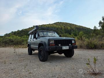 Jeep Cherokee XJ ASI