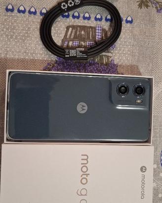 Motorola Moto 06