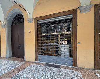 Immobile di 49 m² con 2 locali a Bologna