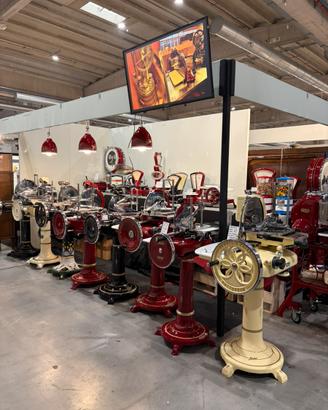 affettatrice Berkel restaurata leggere descrizione