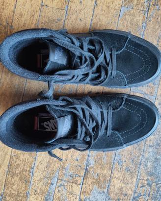 Scarpe VANS SK8-Hi nere, numero 38,5 - 80 euro