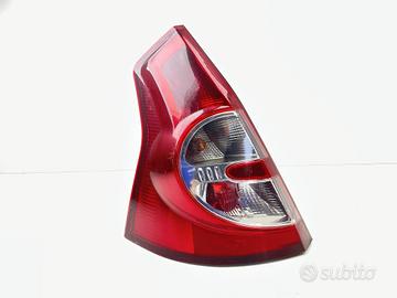 STOP FANALE POSTERIORE SINISTRO DACIA Sandero 1°