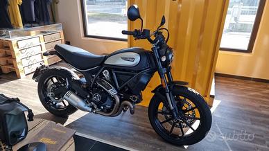 Ducati Scrambler Icon Dark