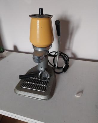 Macchina caffè  FE-AR" LA PEPPINA "