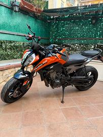 KTM DUKE 790 03/2023 6500€