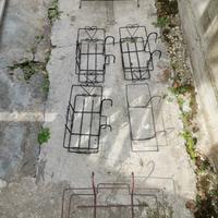 Fioriere e griglia barbecue in ferro
