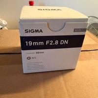 Obiettivo sigma 19mm f2.8