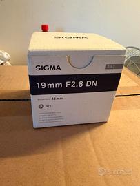 Obiettivo sigma 19mm f2.8