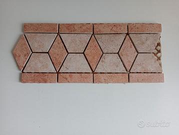 GRECA IN GRES POCELLANATO 36X16