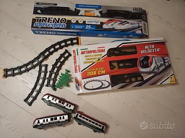 Set treni elettrici con piste