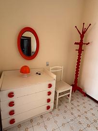 Mobile cassetti per cameretta