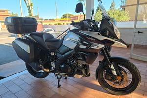 Suzuki V Strom DL 1000 XT