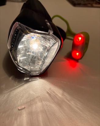 Kit Set Faro Luce Bicicletta Anteriore Posteriore