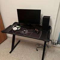 Xbox serie X e monitor MSI